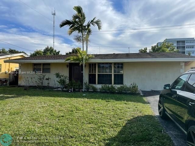 Foto principal - 6500 Emerald Lake Dr