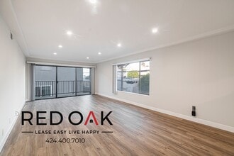 Building Photo - 121 N Hamilton Dr