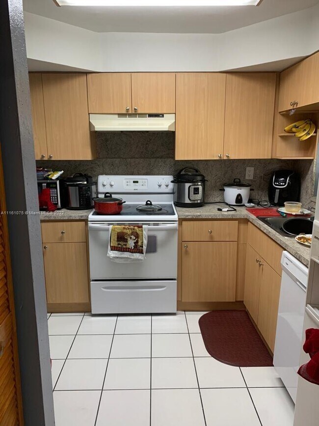 Foto del edificio - 11780 SW 18th St