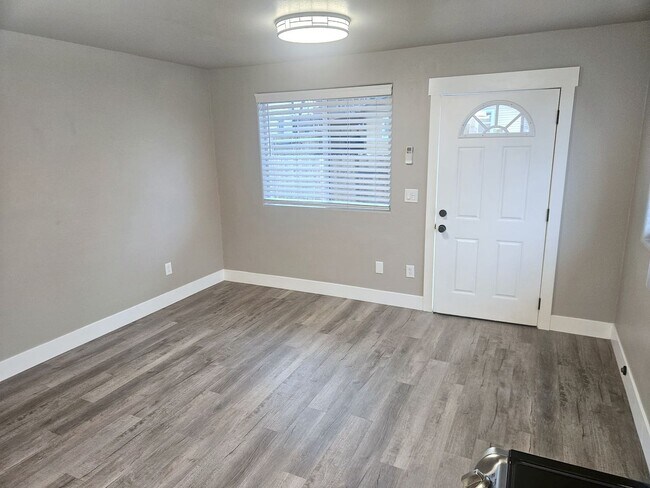 Foto del edificio - Newly Remodeled in Downtown Nampa