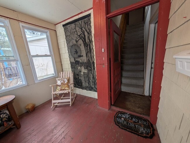 Foto del edificio - 612 7th St SE