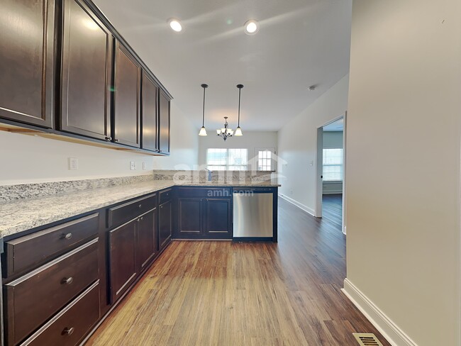 Building Photo - 2768 Silent Springs Ln