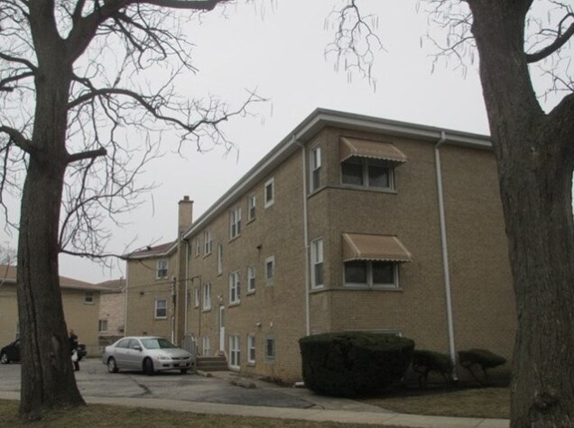 Foto del edificio - 2437 N East Brook Rd