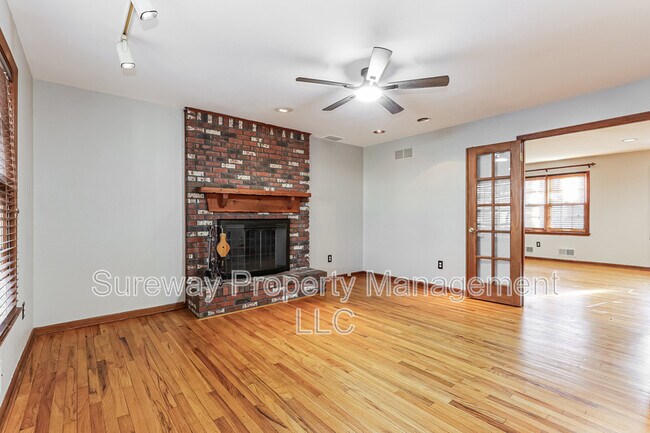 Foto del edificio - 513 Glenmere Ave