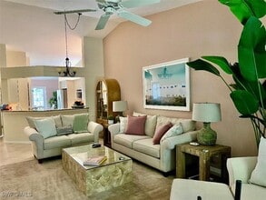 Building Photo - 853 Tanbark Dr