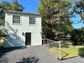 Building Photo - 607 Westford St