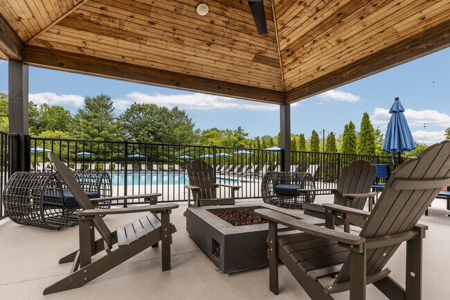 Foto del edificio - The Austin Apartment Homes