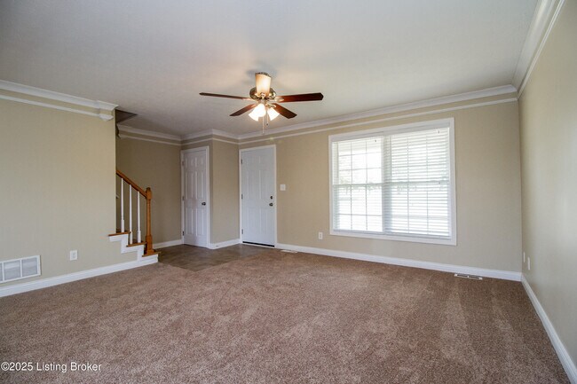 Foto del edificio - 303 New Christman Ln