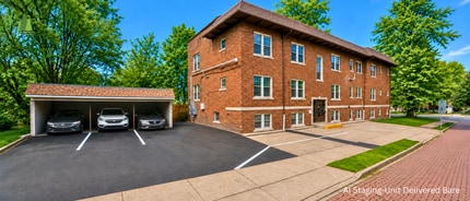 Building Photo - 111 Hollinger Ave