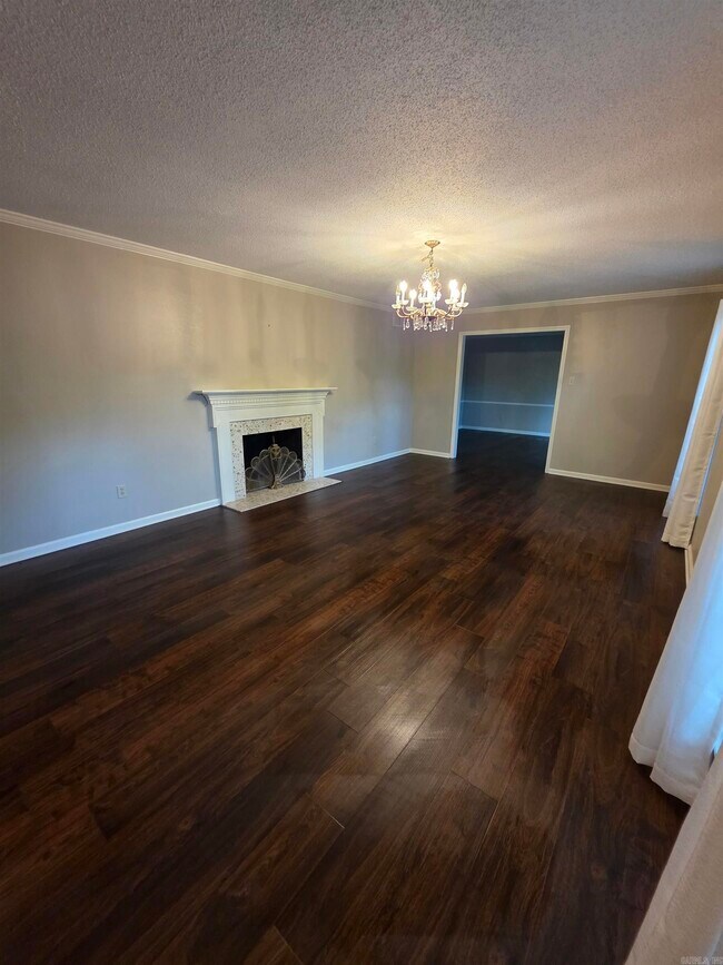 Foto del edificio - 2318 N Rodney Parham Rd