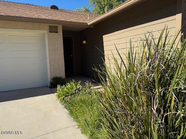 Building Photo - 26265 Rainbow Glen Dr