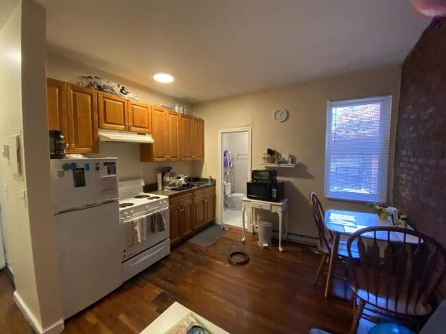 1 bedroom in Boston MA 02115 - 1 bedroom in Boston MA 02115 Apartment