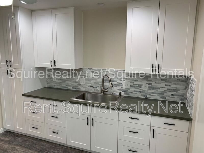 Foto principal - 936 W Foothill Blvd