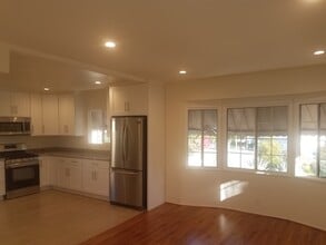 Building Photo - 2515 Foothill Blvd