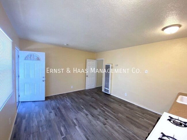 Building Photo - 13812 S Avalon Blvd