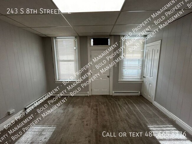 Building Photo - 243 S 8th St