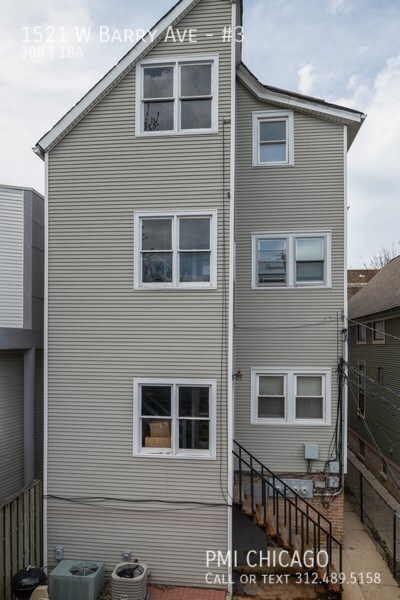 Building Photo - 1521 W Barry Ave