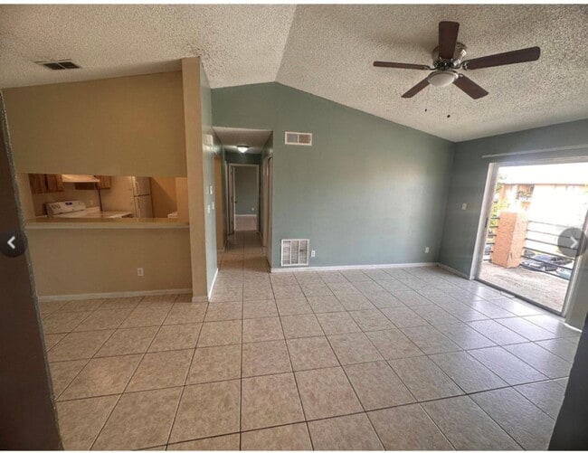 Building Photo - 5213 Via Hacienda Circle Unit B308 Orlando...