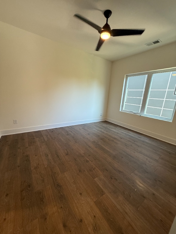 Photo - 3133 Long Blvd Apartment