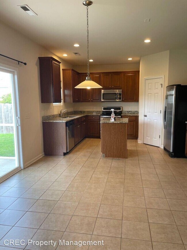 Building Photo - 5 br, 3 bath House - 3131 Conservancy Lane