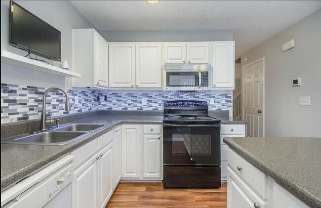 Foto del edificio - 10519 Yellow Rose Ln