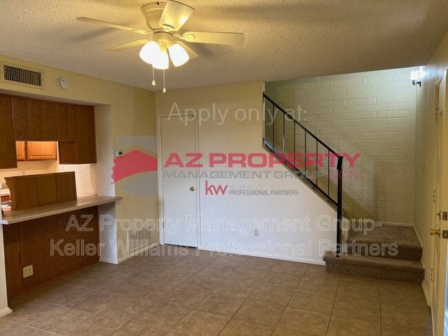 Building Photo - 5407 W Sheena Dr