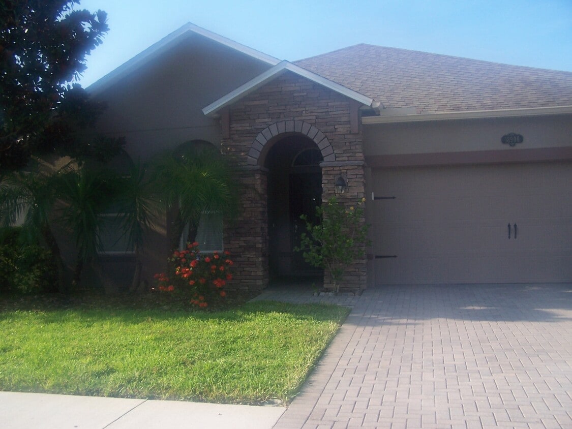 18900 Pampass Grass Ln, Lutz, FL 33558 House Rental in Lutz, FL