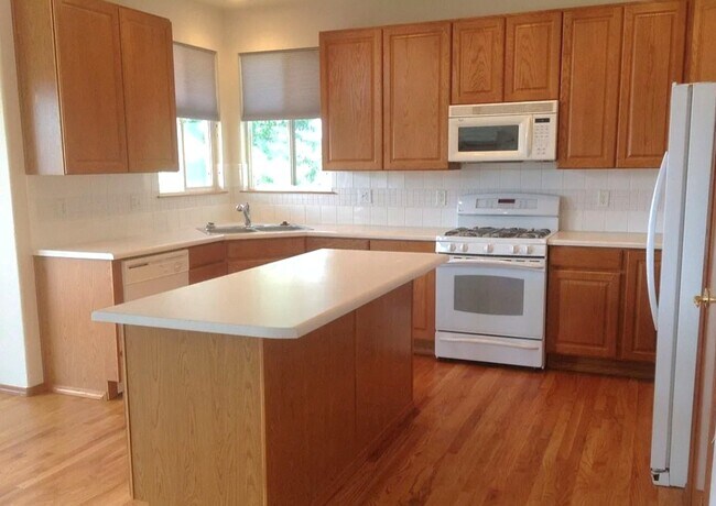 Building Photo - 2817 Blackwood Pl