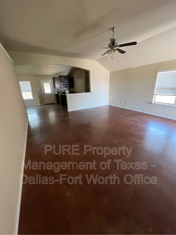 Foto del edificio - 7318 Mistletoe Trail