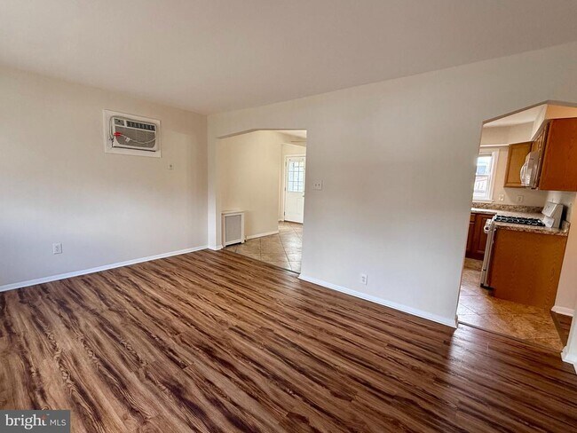 Foto del edificio - 1132 Howard Ave