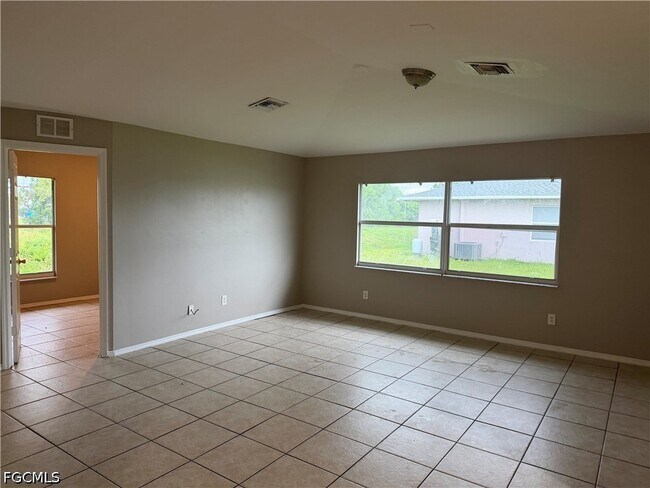 Foto del edificio - 4543 21st St SW