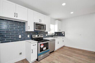 Building Photo - 2812 Truxillo St