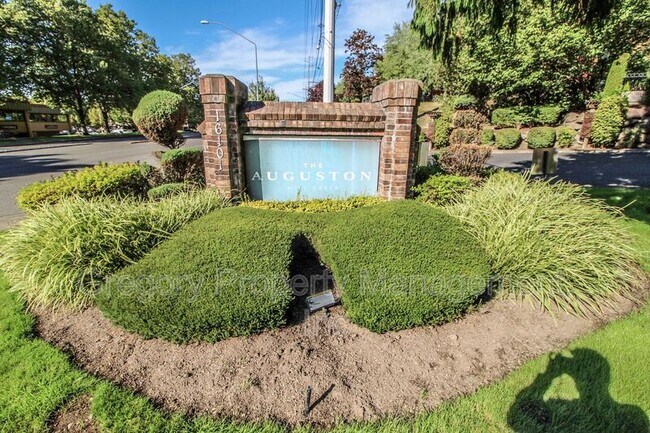 Foto del edificio - 16101 Bothell Everett Hwy