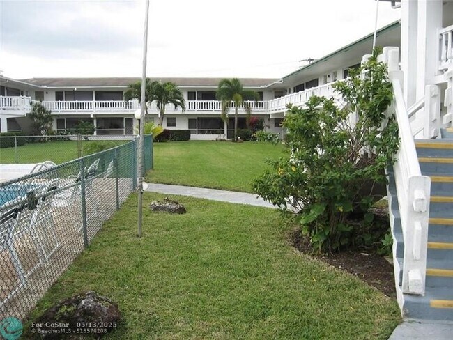 Foto del edificio - 1621 NW 46th Ave