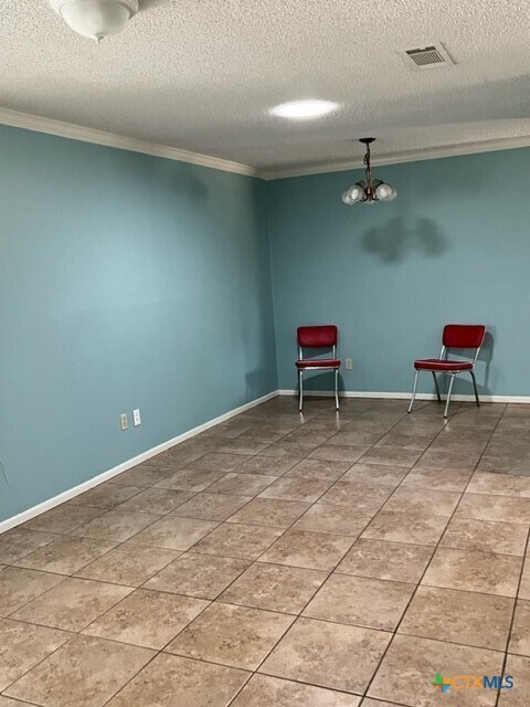 Foto del edificio - 1302 S Mesquite Ave