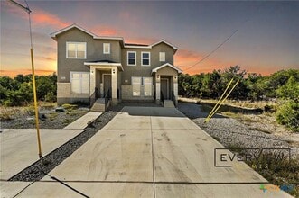 Building Photo - 229 High Dr