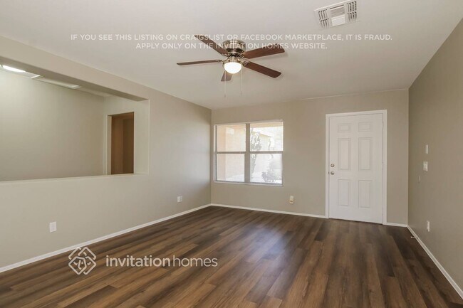Building Photo - 11765 W Dahlia Dr