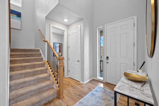 Building Photo - 9758 Meeker St