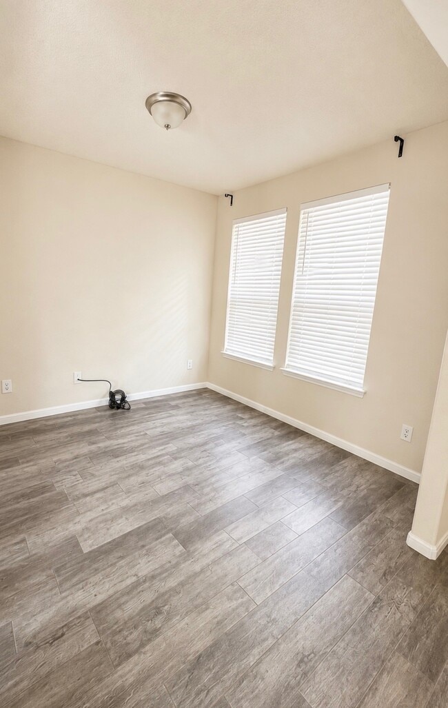 Foto del edificio - 15319 Wyndham Hill Dr