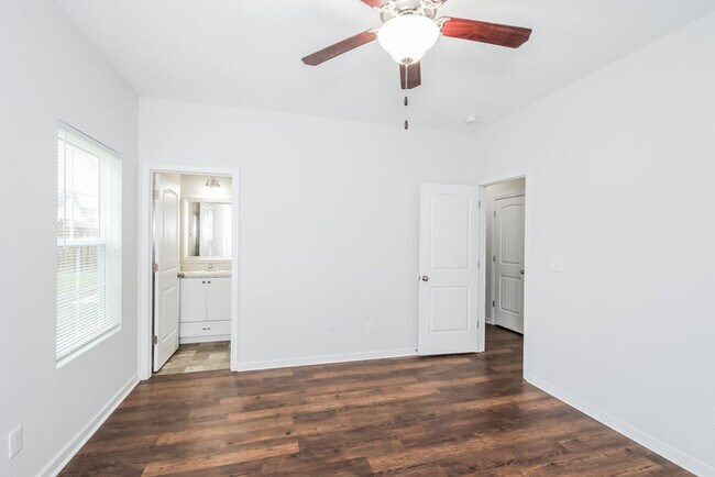 Building Photo - Spacious 4 Bedroom Home in Grovetown	, GA