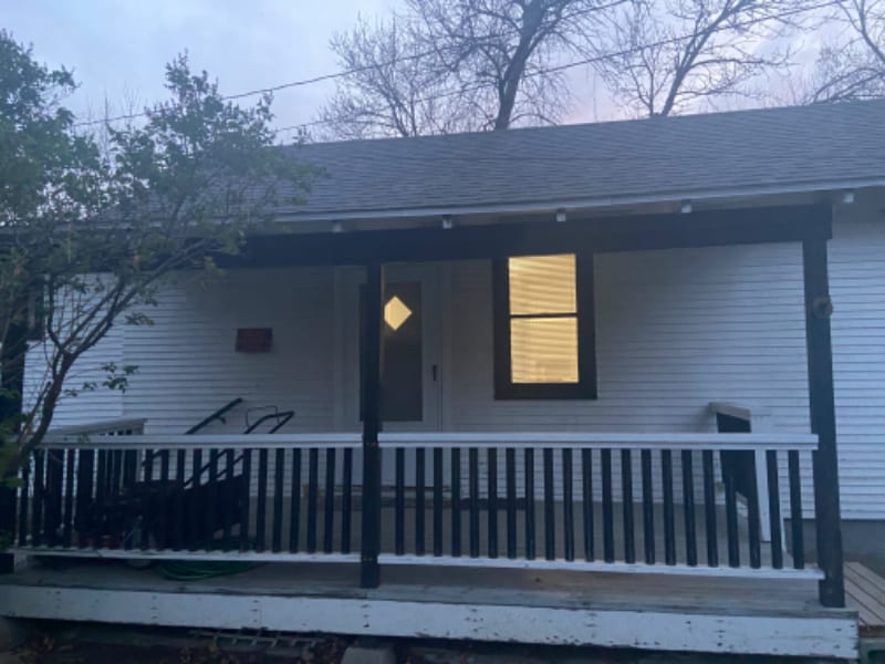 Primary Photo - 720 6th Ave S
