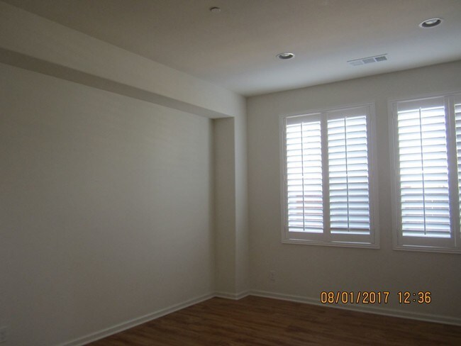 Foto del edificio - 3206 Del Sol Pointe