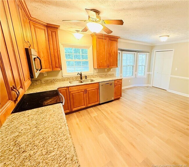 Foto del edificio - 213 Lofton Dr