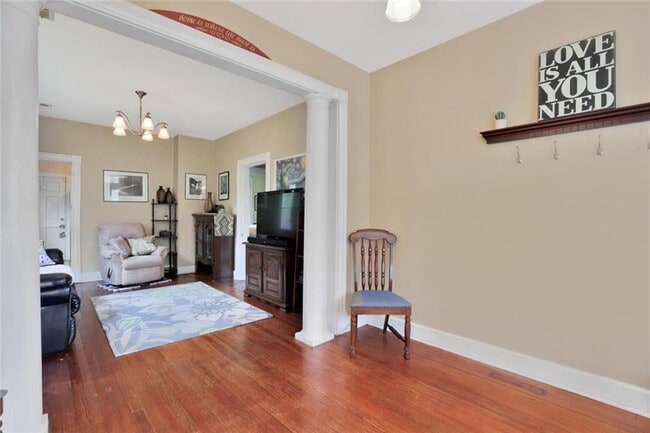 Foto del edificio - Great Bungalow for Rent!