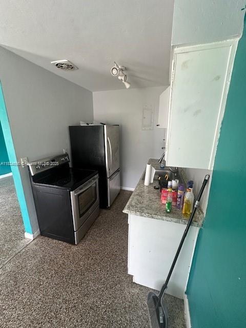 Foto del edificio - 1271 NE 32nd St