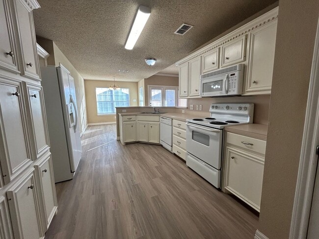 Building Photo - Escape to your own secluded sanctuary in t...