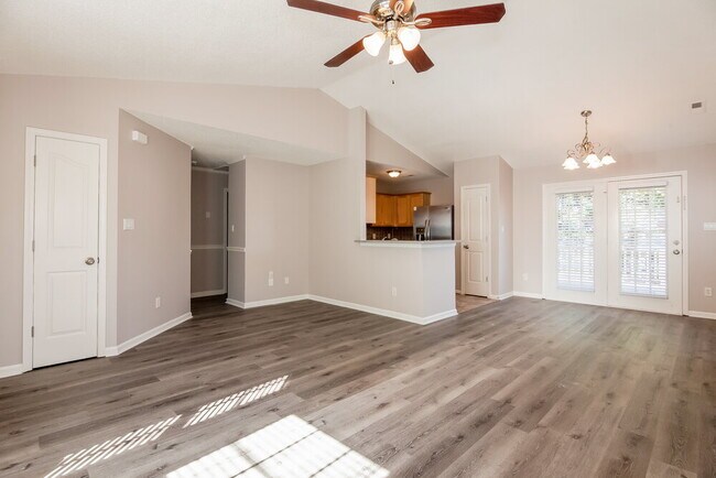 Foto del edificio - 9517 Bird Watch Ln