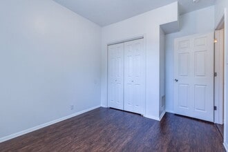 Building Photo - 707 Brownsville Rd