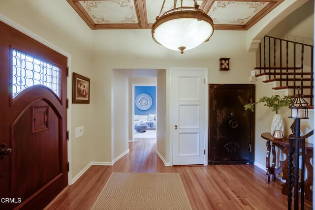 Foto del edificio - 584 Rosemont Ave