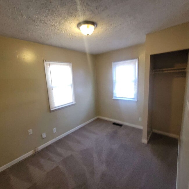 Photo - West Indy 4BR House for Lease, Airport Nearby!